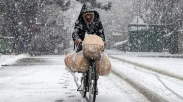 حالة من عدم الاستقرار الجوي تضرب محافظات مصر بأمطار غزيرة ورياح محملة بالأتربة